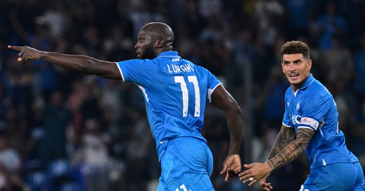 Lukaku esulta dopo il primo gol con il Napoli